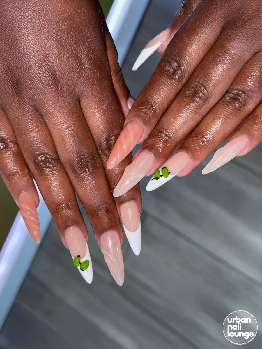 URBAN NAIL LOUNGE